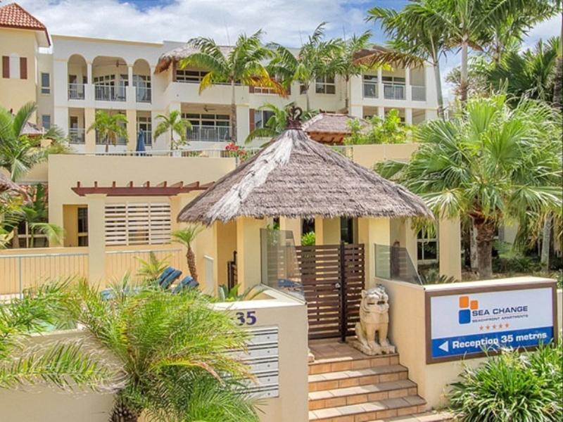 Sea Change Beachfront Apartments Trinity Beach Εξωτερικό φωτογραφία