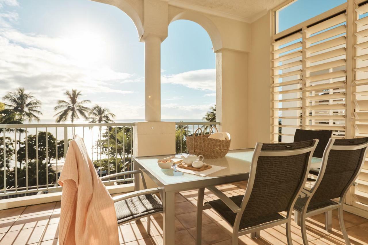 Sea Change Beachfront Apartments Trinity Beach Εξωτερικό φωτογραφία